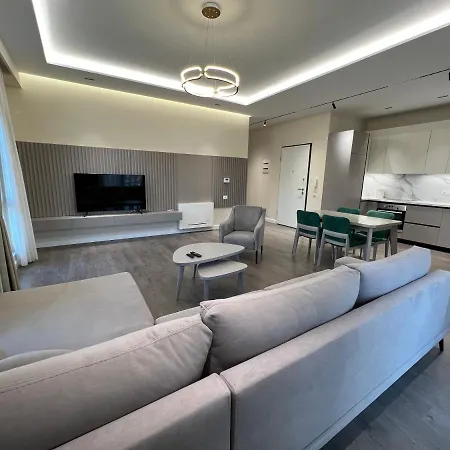 公寓 Apartament 2+1 ,blanc 8 地拉那